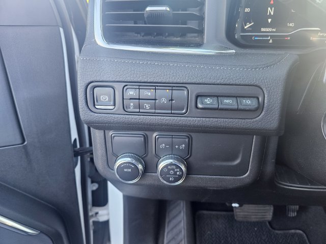 Used 2024 GMC Yukon Denali RWD image 25