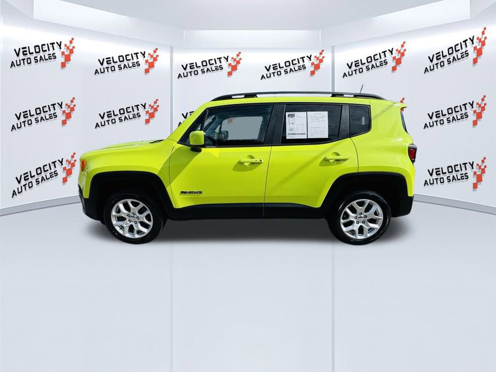 Used 2018 Jeep Renegade Latitude w/ Cold Weather Group AWD/4WD image 6