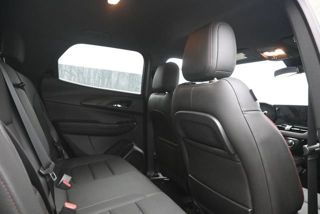 Used 2024 Chevrolet TrailBlazer RS w/ Driver Confidence Package FWD image 28