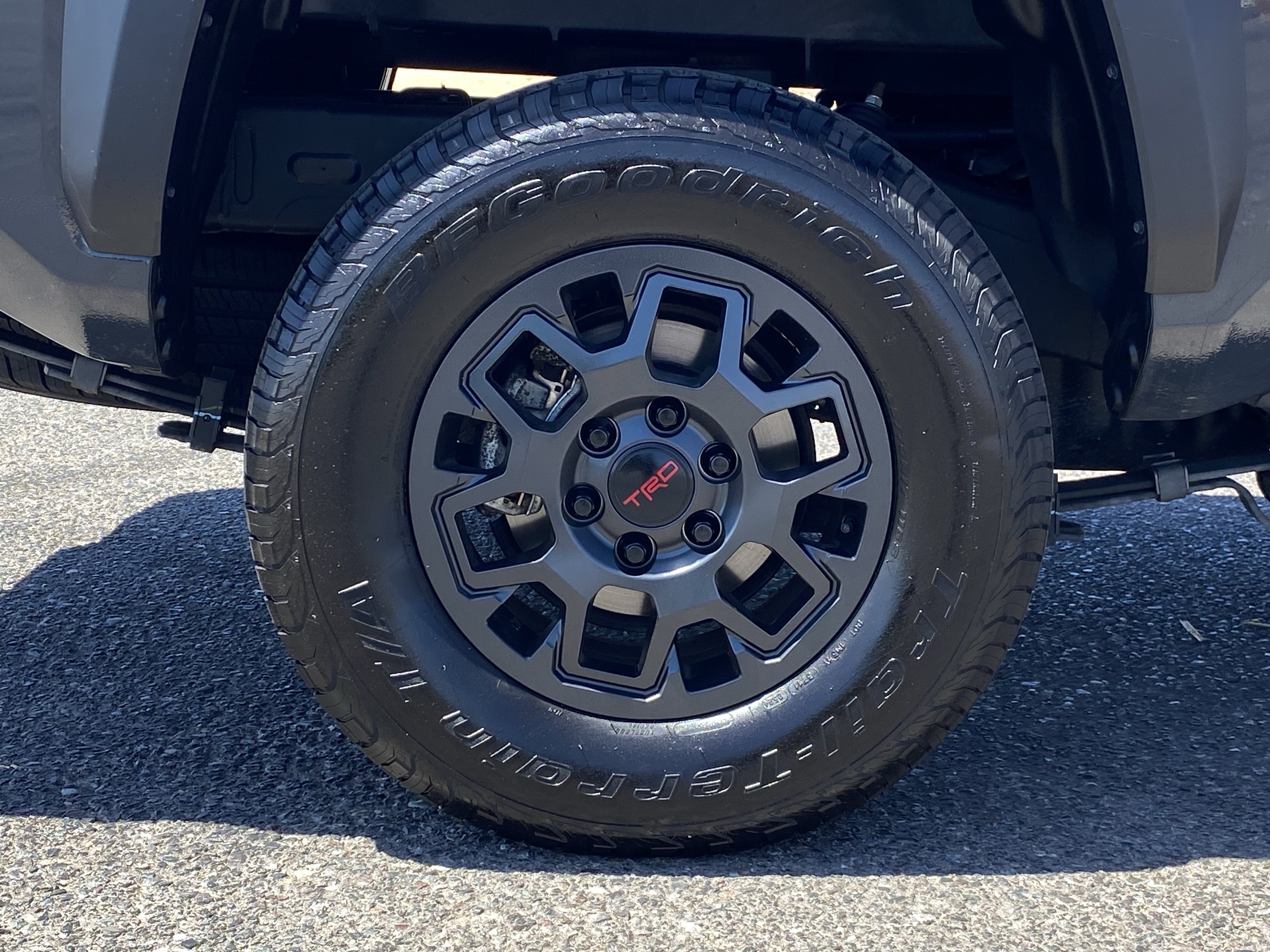 Used 2024 Toyota Tacoma PreRunner RWD image 9