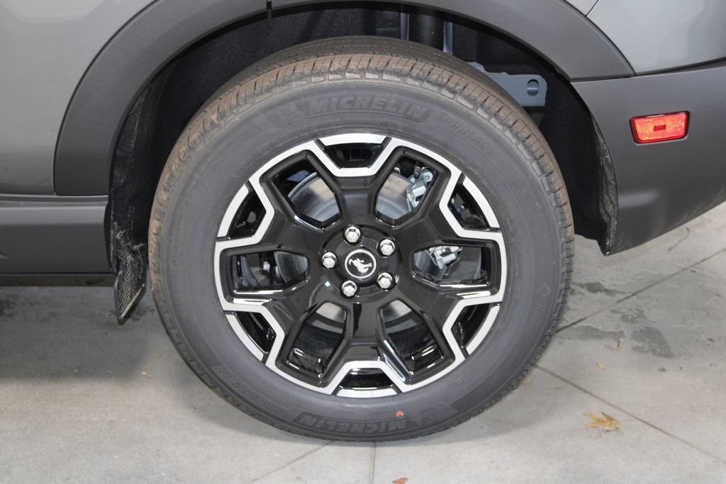 New 2025 Ford Bronco Sport Outer Banks w/ Outer Banks Tech Package+ AWD/4WD image 16