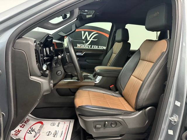 Used 2024 Chevrolet Silverado 1500 High Country w/ Technology Package image 11
