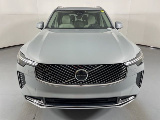 New 2026 Volvo XC90 B6 Ultra w/ Protection Package image 3