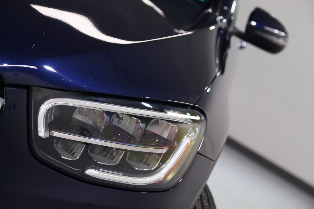 Certified 2022 Mercedes-Benz GLC 300 4MATIC image 9