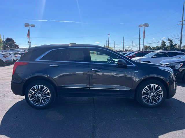 Used 2017 Cadillac XT5 Premium Luxury AWD/4WD image 4