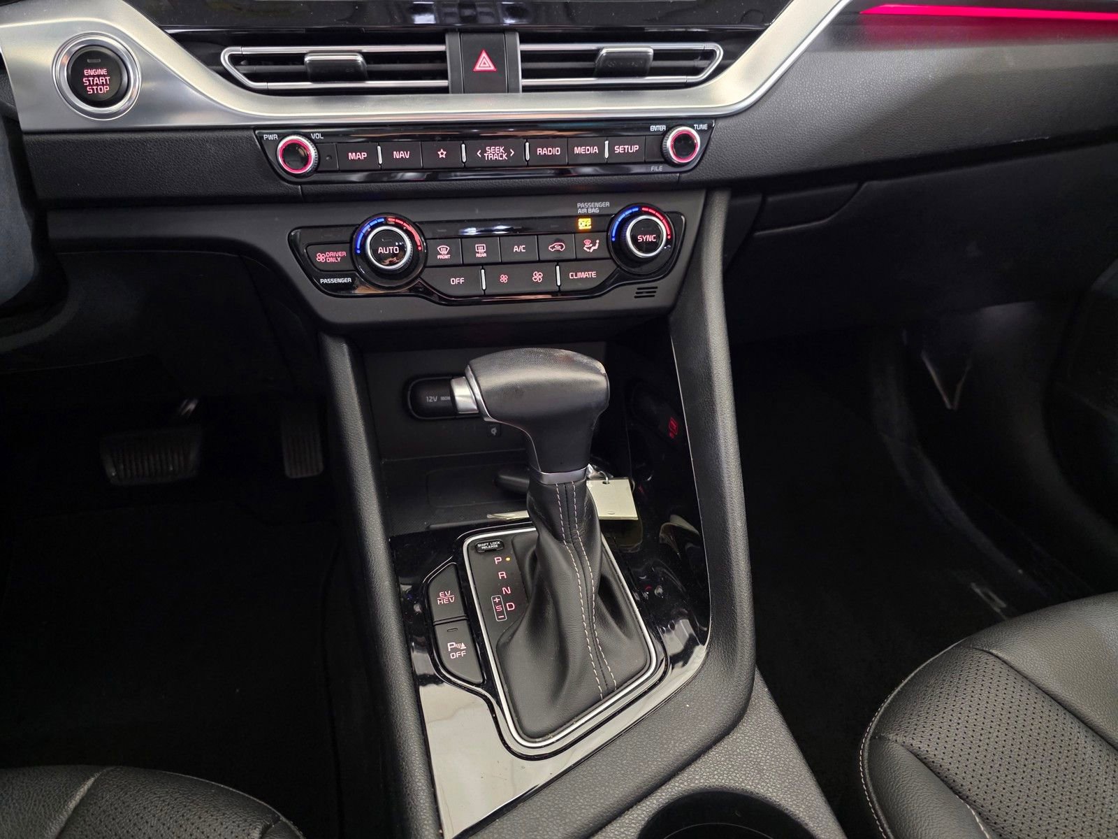 Used 2022 Kia Niro EX Premium FWD image 19