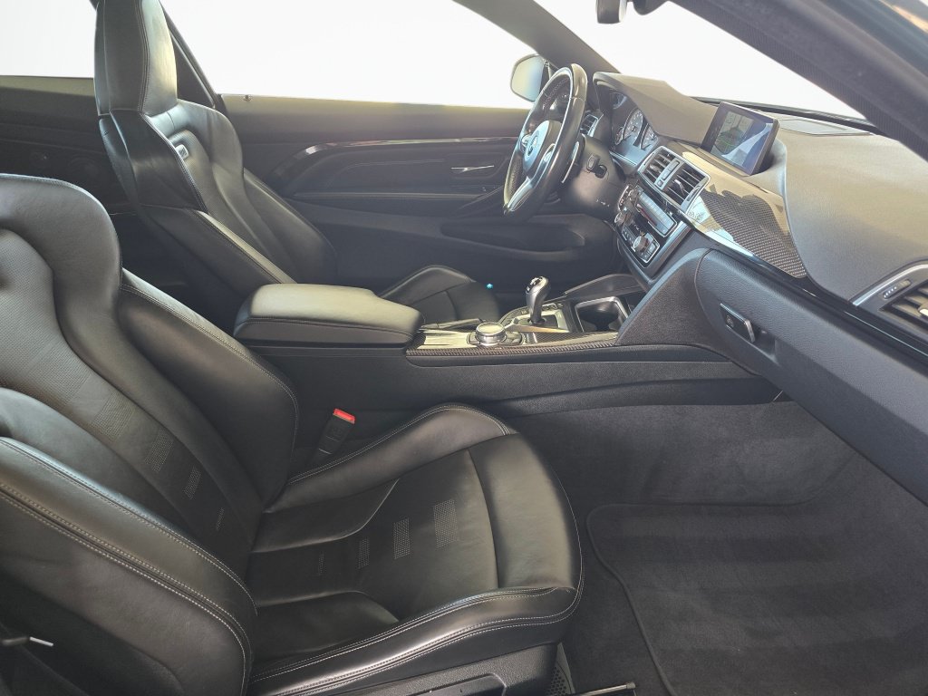 Used 2016 BMW M4 Coupe RWD image 39