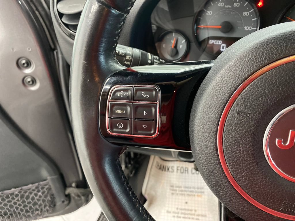 Used 2016 Jeep Wrangler Unlimited Sahara AWD/4WD image 17