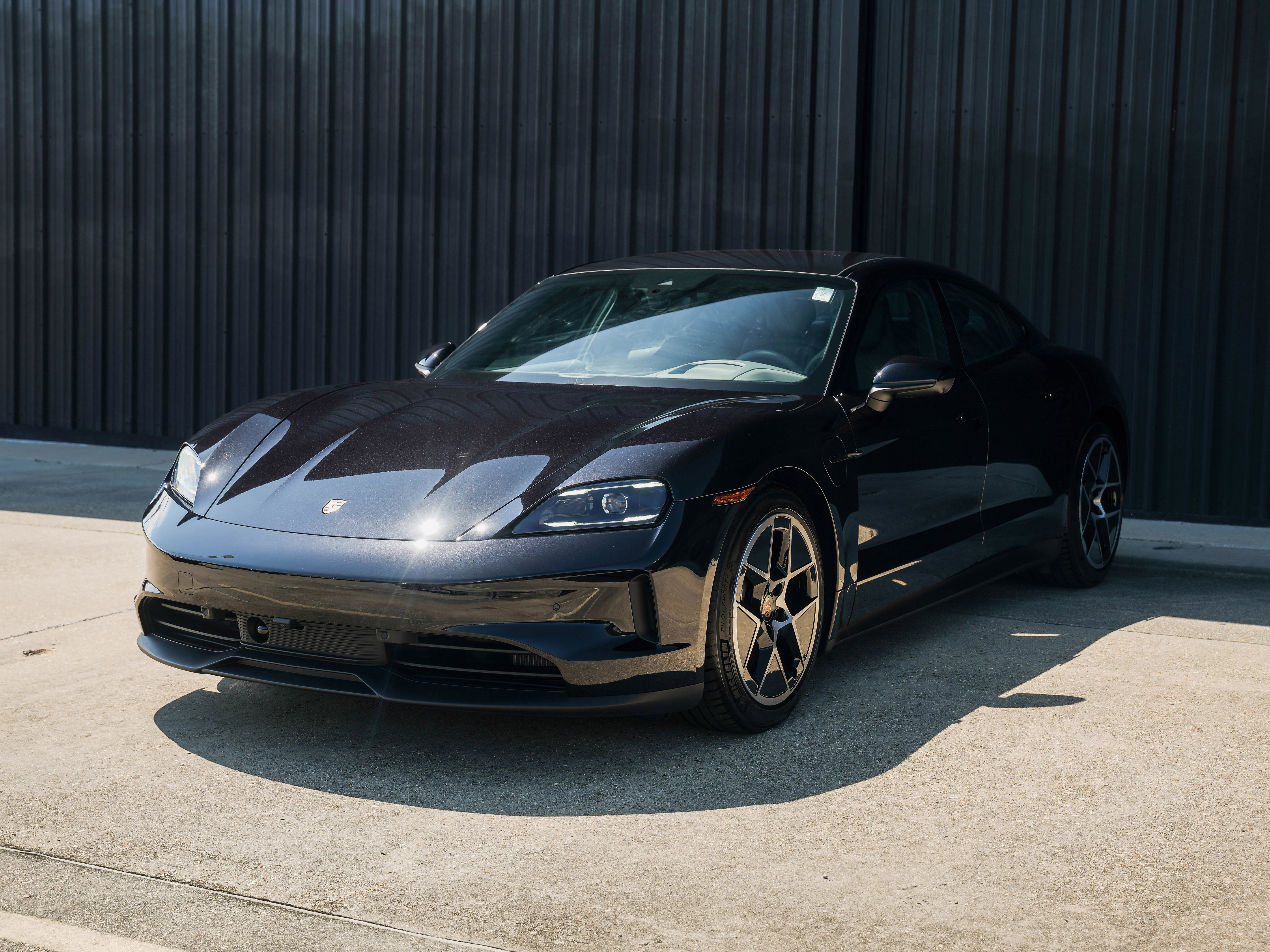 New 2025 Porsche Taycan image 9