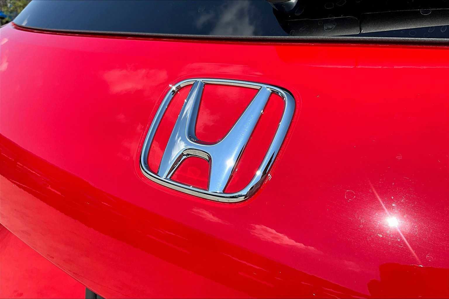 New 2026 Honda HR-V Sport image 15