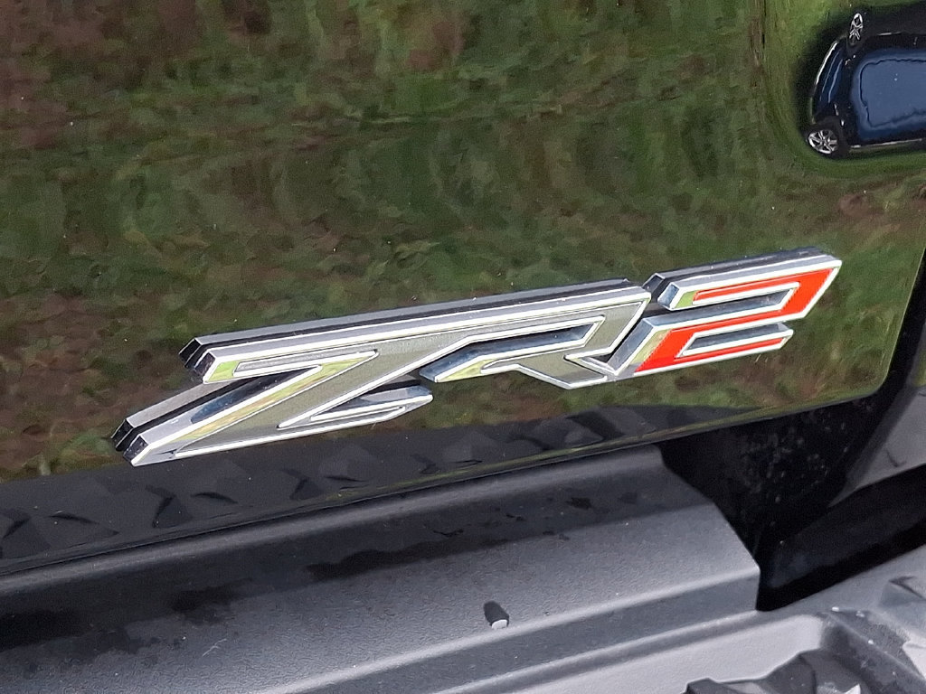 Used 2024 Chevrolet Colorado ZR2 w/ Technology Package AWD/4WD image 29