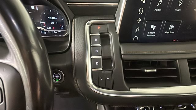 Used 2022 GMC Yukon XL AT4 AWD/4WD image 21