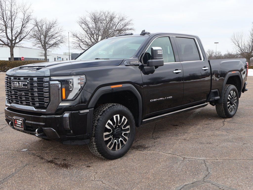 Used 2024 GMC Sierra 2500 Denali Ultimate w/ Max Trailering Package image 12