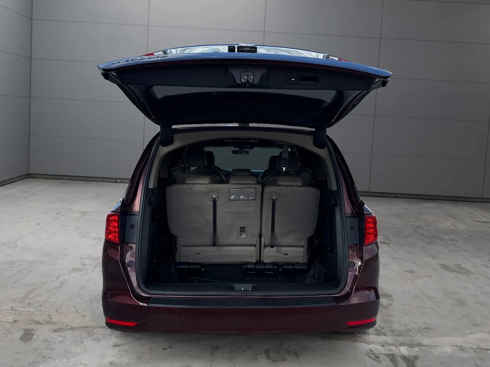 Used 2019 Honda Odyssey EX-L image 9