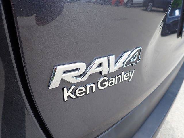 Certified 2022 Toyota RAV4 XLE AWD/4WD image 7