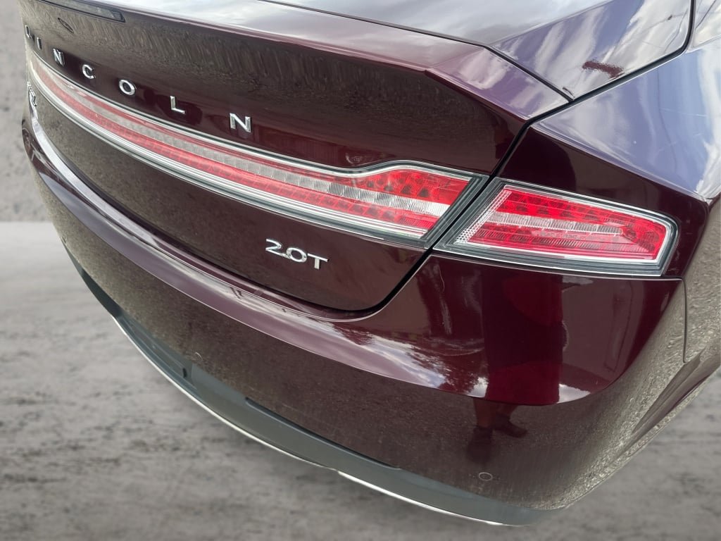 Used 2017 Lincoln MKZ Reserve w/ Climate Package FWD image 22