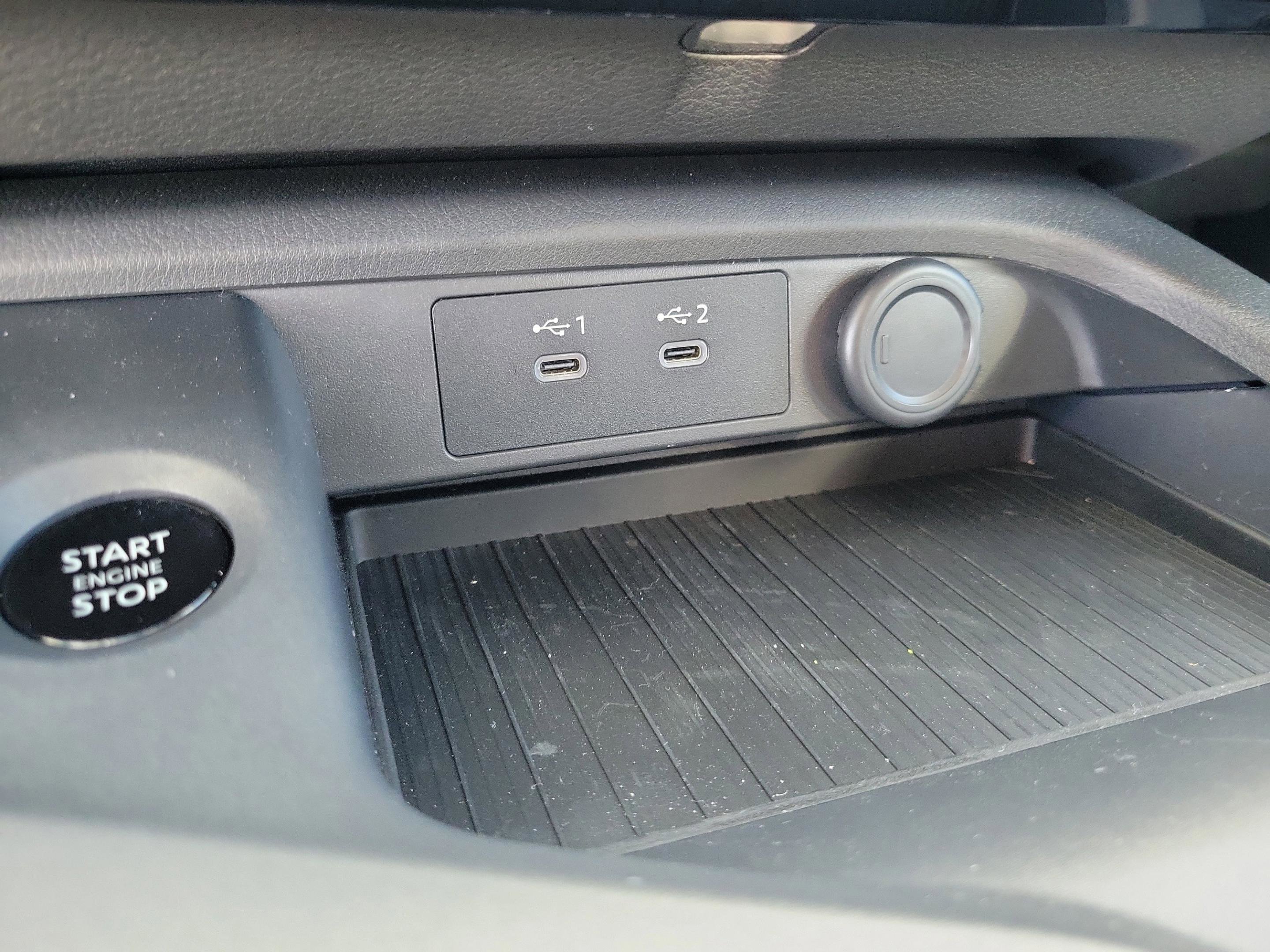 New 2026 Nissan Sentra SV w/ Floor Mat Package FWD image 30