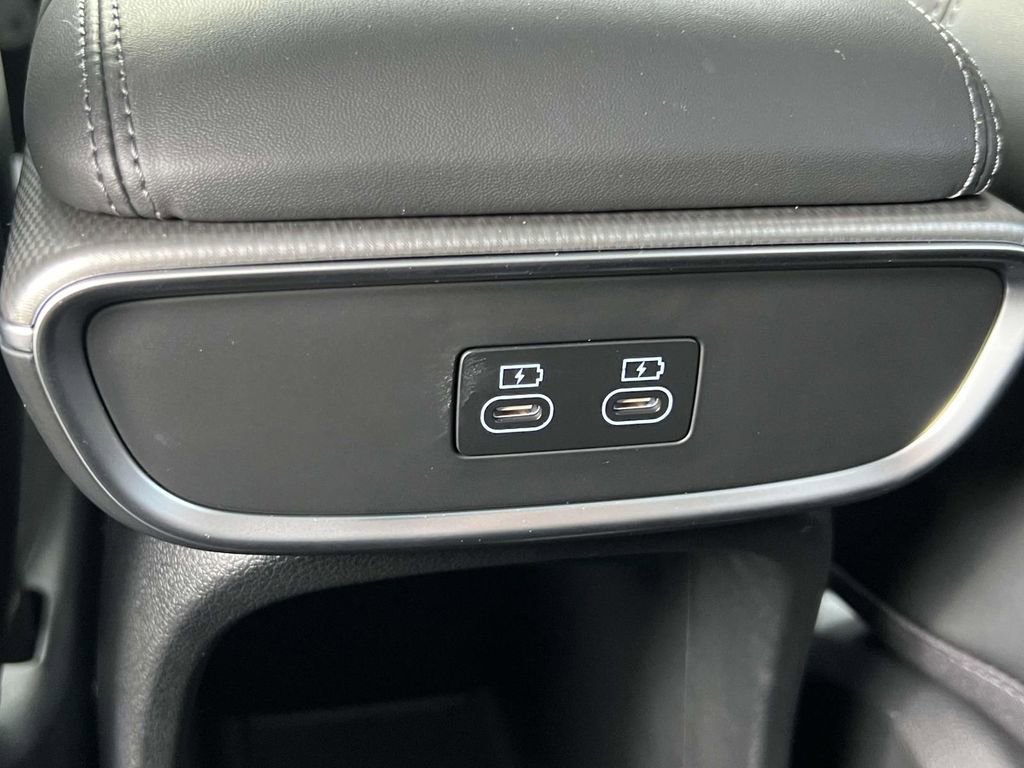 New 2025 Genesis GV60 Advanced image 11