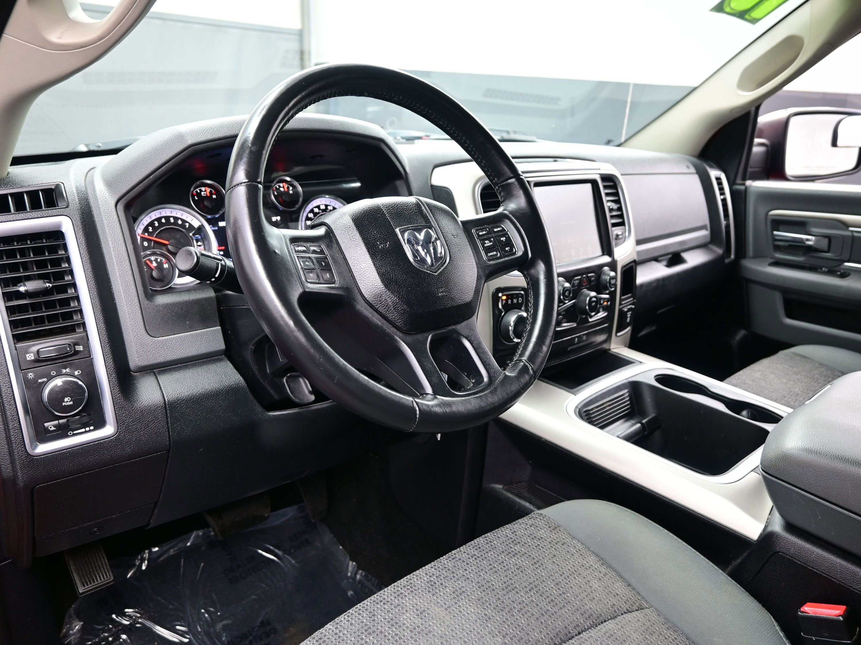 Used 2016 RAM 1500 Outdoorsman image 13