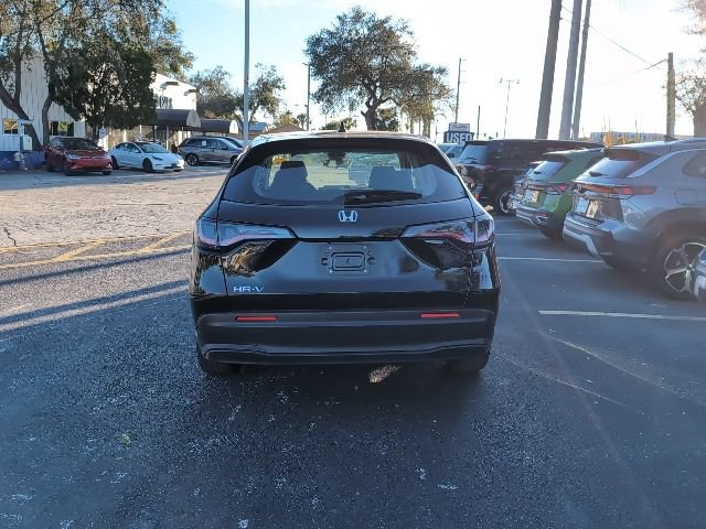 Used 2023 Honda HR-V LX image 6