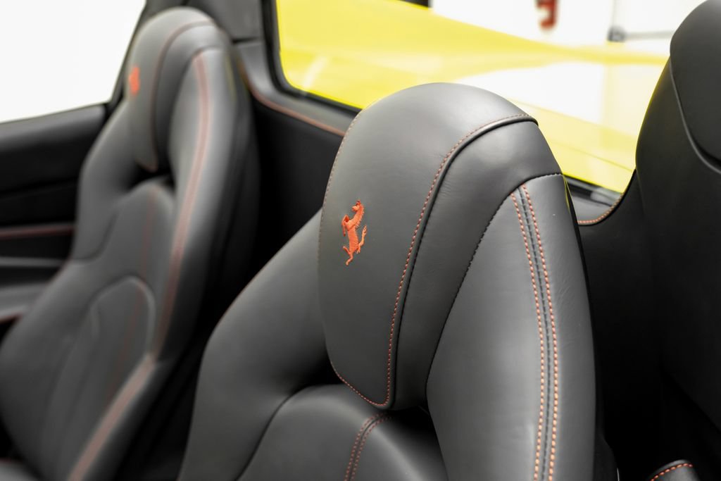 Used 2022 Ferrari F8 Tributo RWD image 35