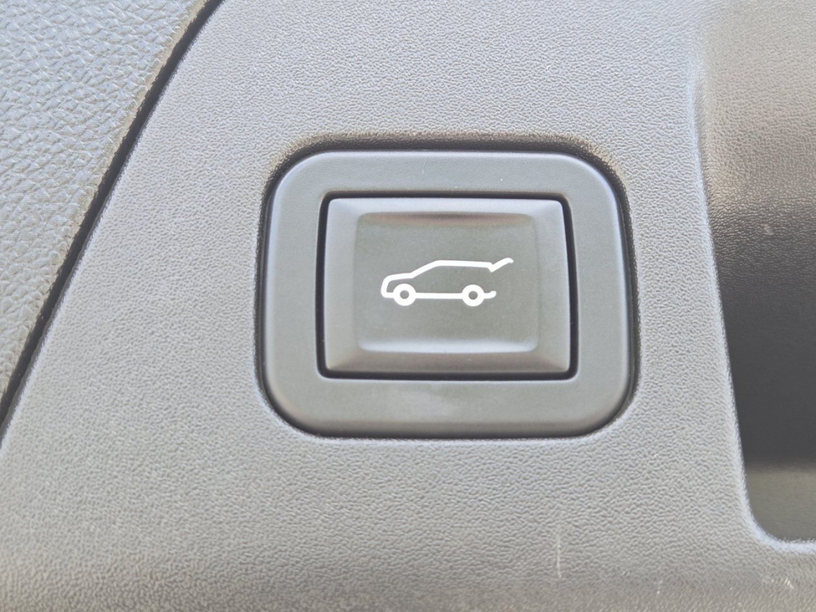 Used 2024 Buick Envision Sport Touring AWD/4WD image 22