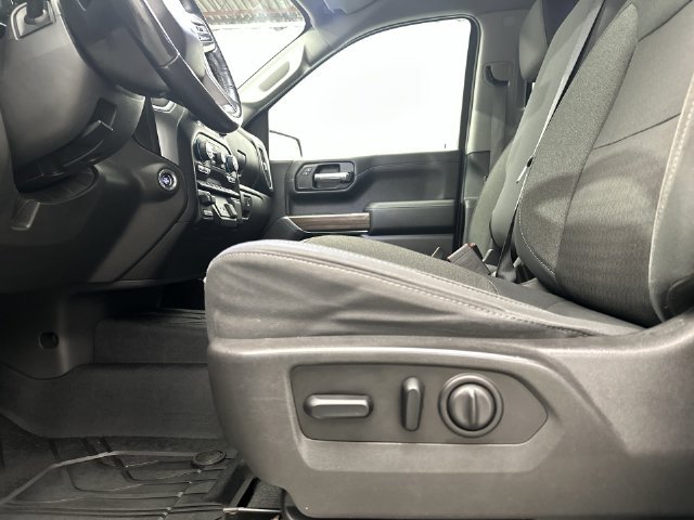 Used 2019 Chevrolet Silverado 1500 LT w/ All-Star Edition AWD/4WD image 18