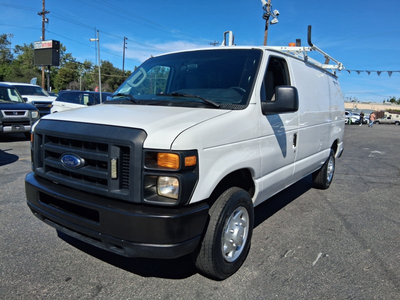 Used 2013 Ford E-150 and Econoline 150 w/ PWR Group RWD image 3