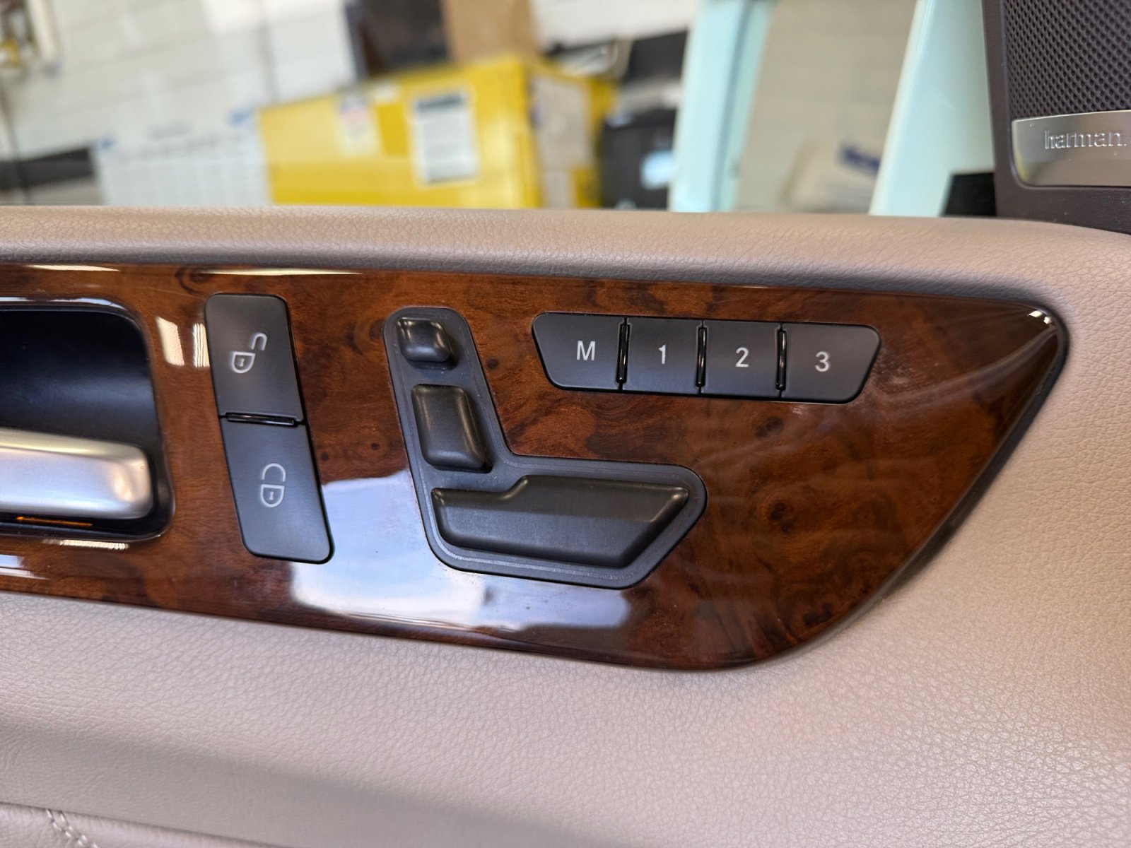 Certified 2015 Mercedes-Benz GL 450 4MATIC image 14
