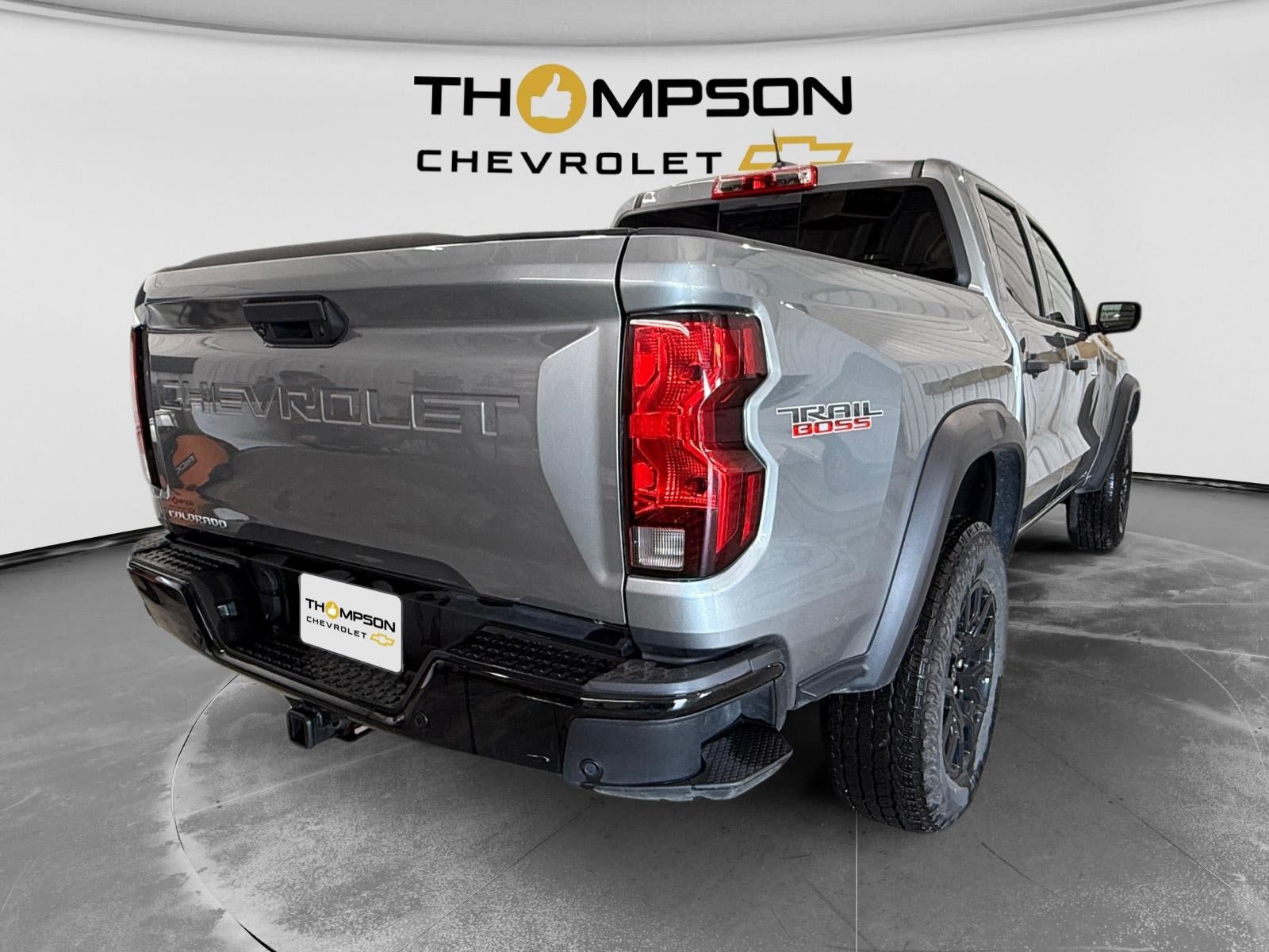 Certified 2024 Chevrolet Colorado Trail Boss w/ Technology Package AWD/4WD image 5