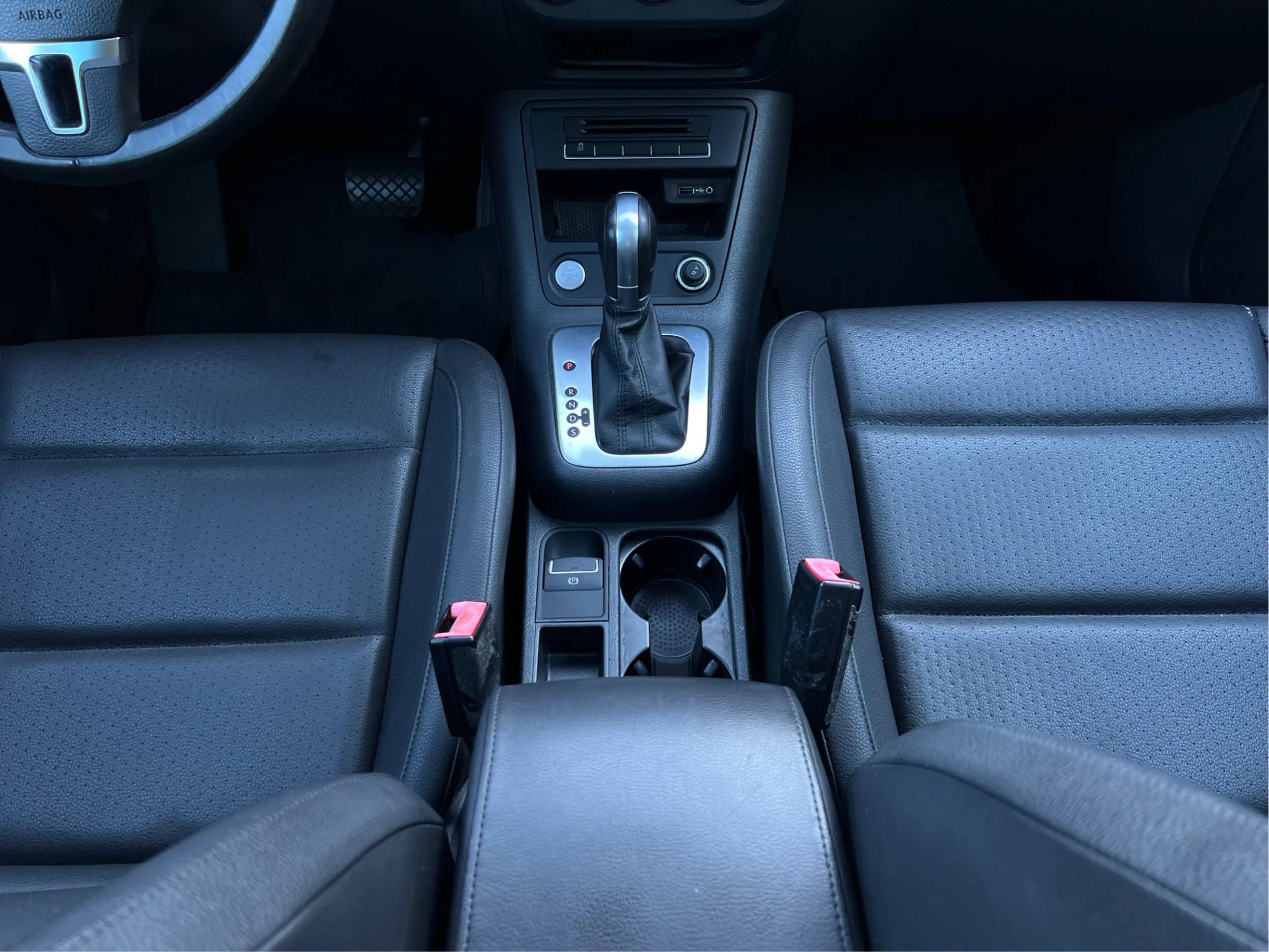 Used 2017 Volkswagen Tiguan Wolfsburg Edition FWD image 29