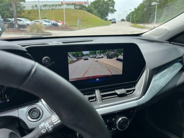 Used 2025 Chevrolet Trax LT w/ Driver Confidence Package FWD image 23
