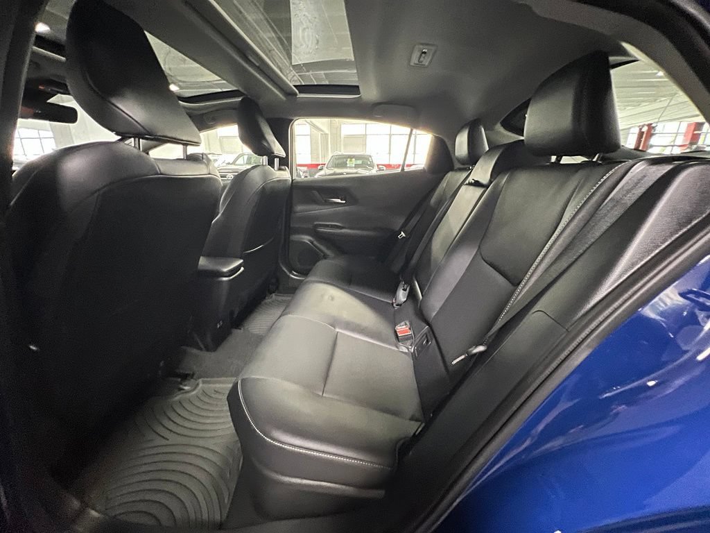 Certified 2023 Toyota Prius XLE FWD image 16