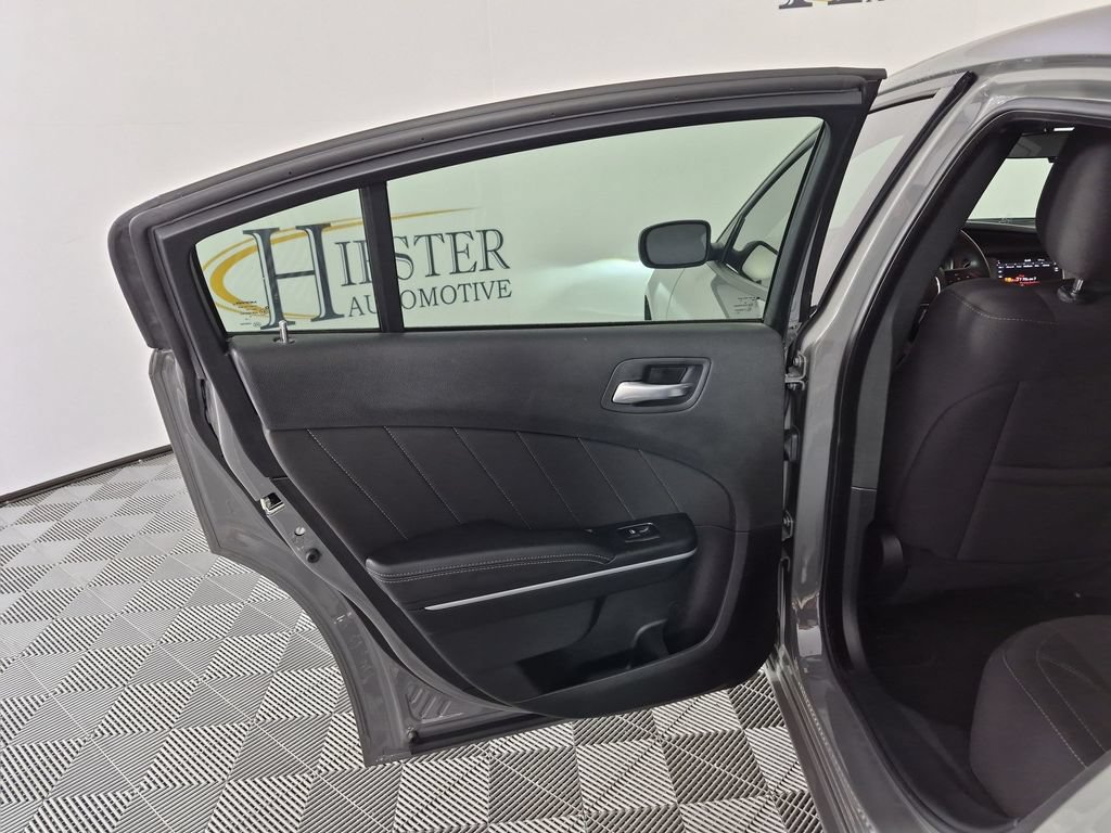 Used 2023 Dodge Charger SXT RWD image 28