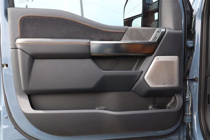 Used 2023 Ford F350 Platinum AWD/4WD image 16