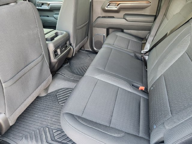Used 2025 Chevrolet Silverado 1500 LT Trail Boss w/ Convenience Package II AWD/4WD image 32