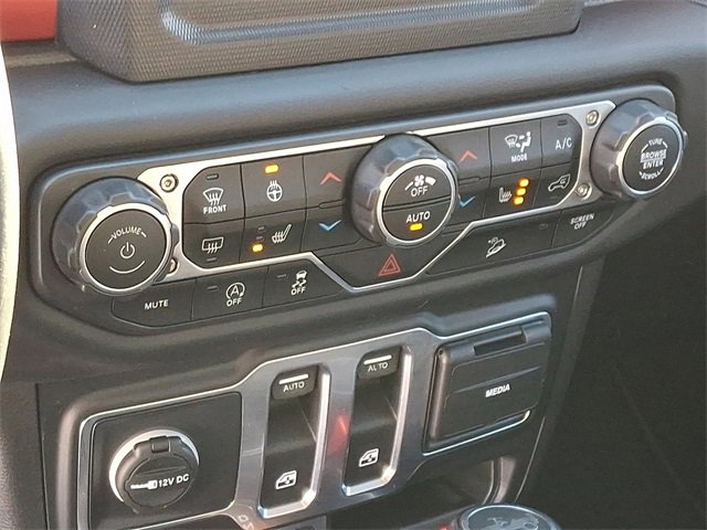 Used 2019 Jeep Wrangler Rubicon w/ LED Lighting Group image 17