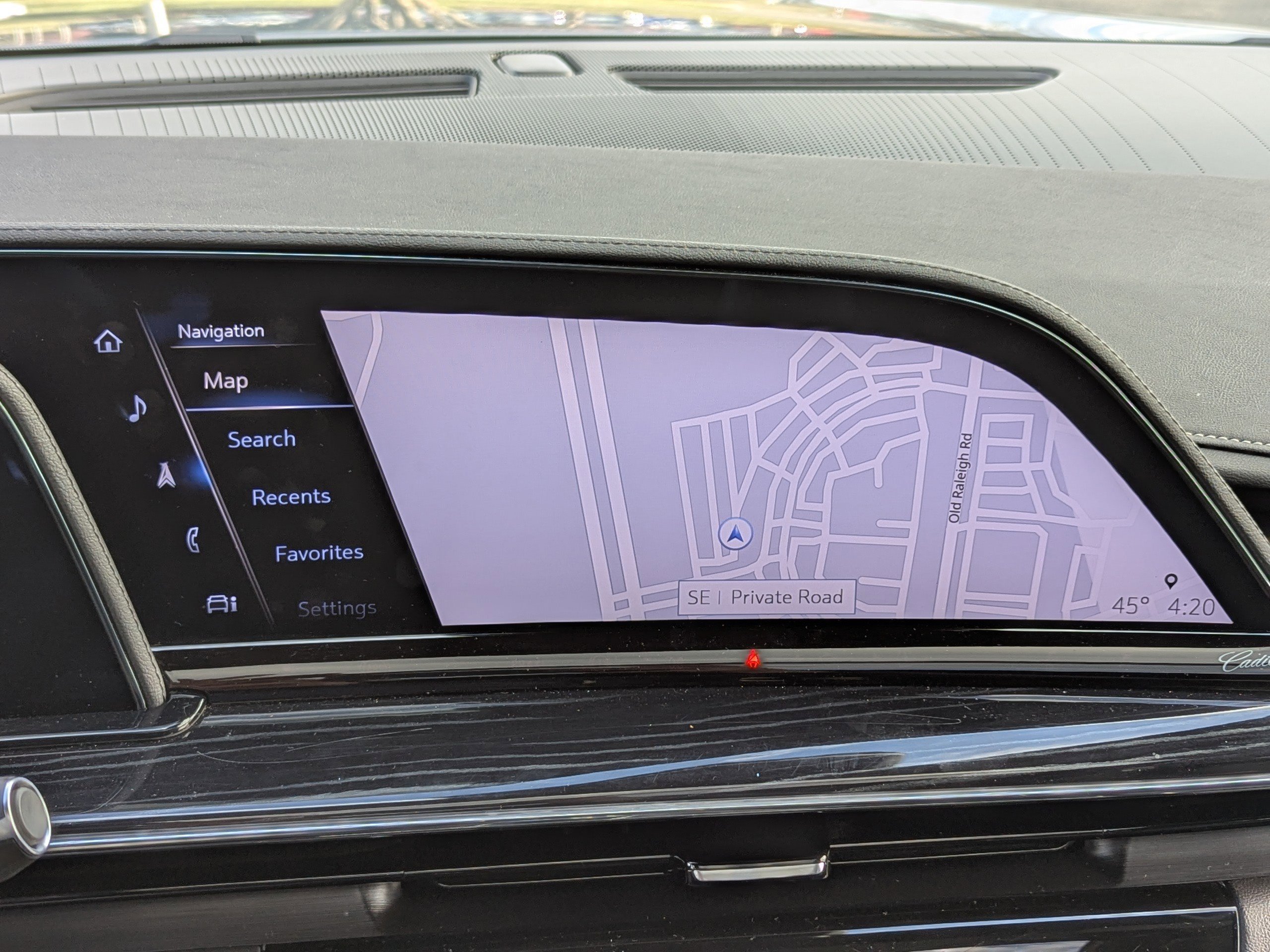 Used 2024 Cadillac Escalade Sport w/ LPO, ONYX Package image 23