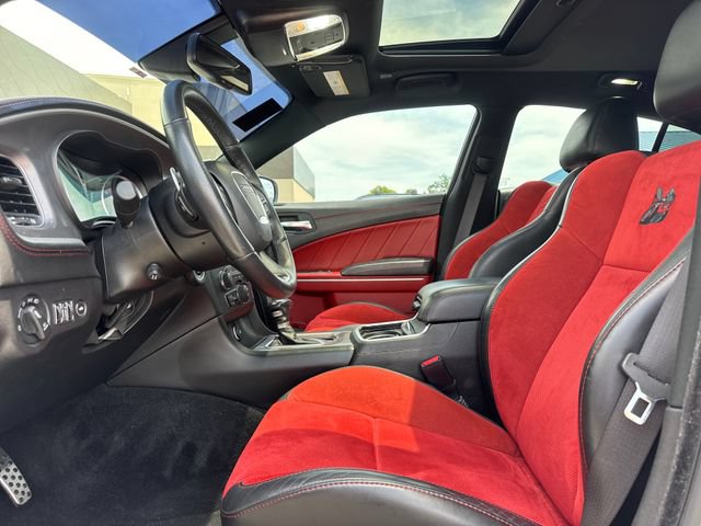 Used 2022 Dodge Charger Scat Pack w/ Plus Group RWD image 13