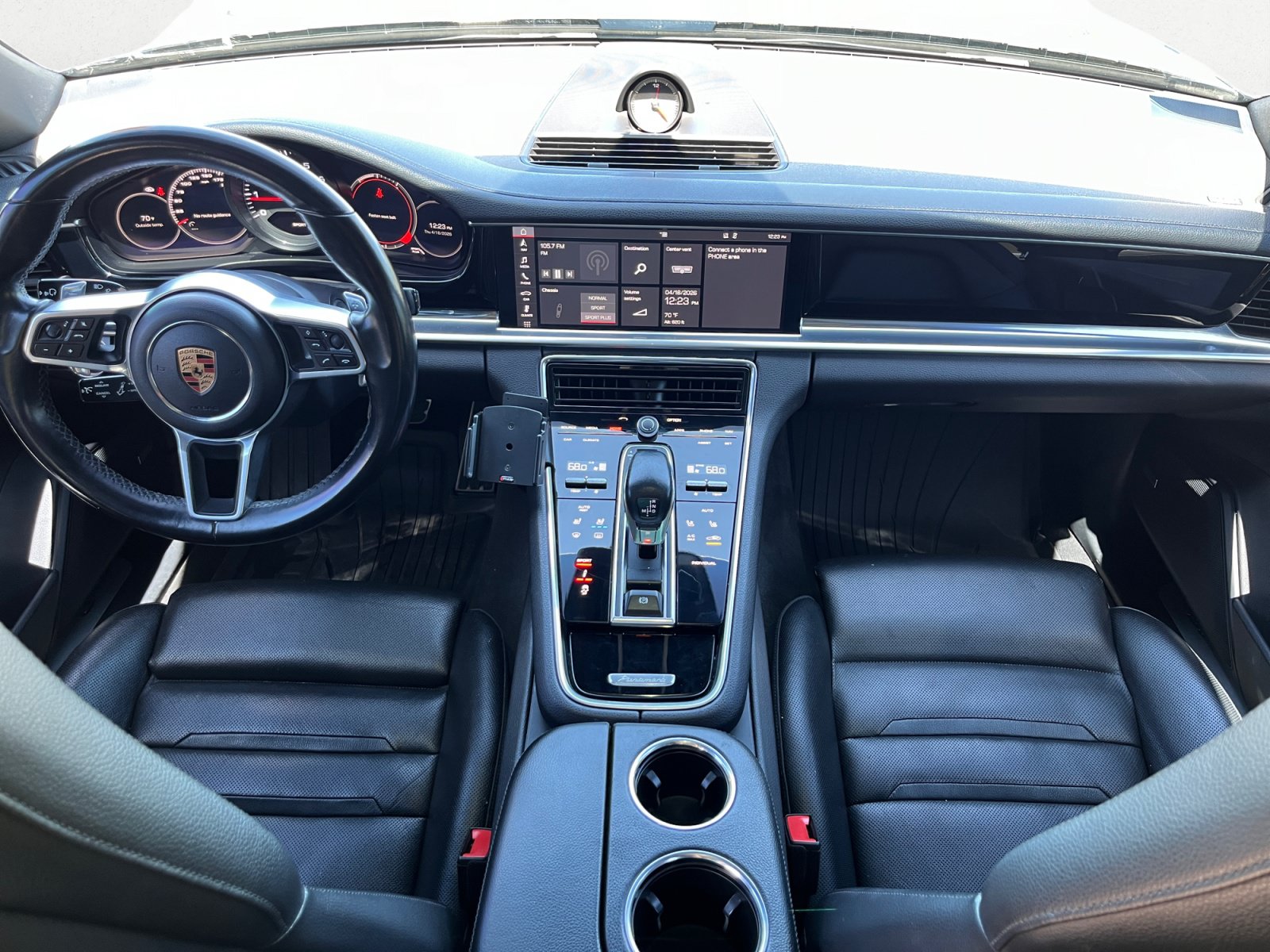 Used 2018 Porsche Panamera 4S AWD/4WD image 11