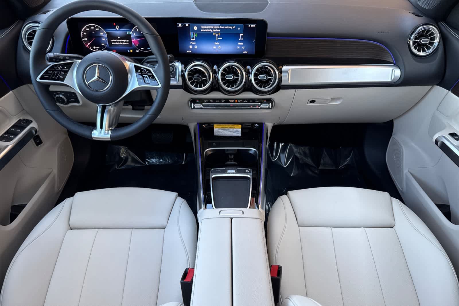 New 2026 Mercedes-Benz GLB 250 image 12