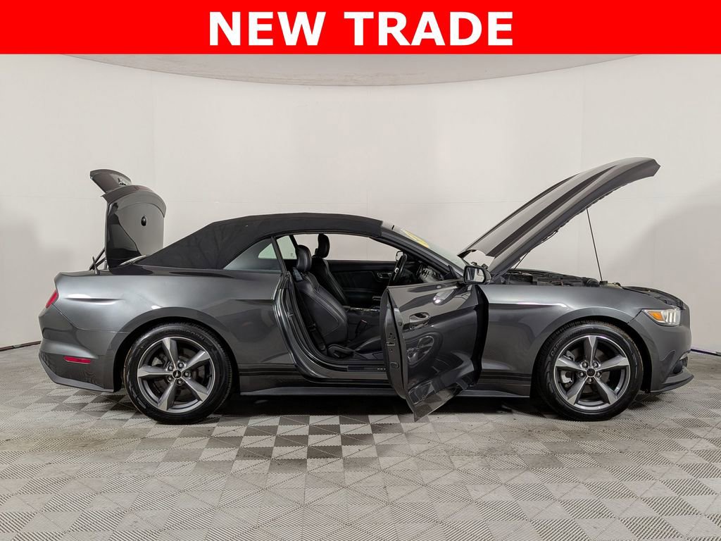 Used 2016 Ford Mustang Premium image 9