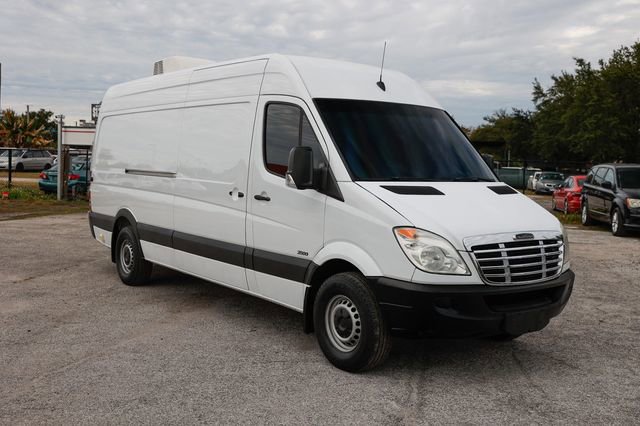 Used 2012 Freightliner Sprinter 2500 image 19