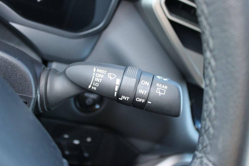 Used 2025 Toyota Sequoia SR5 AWD/4WD image 41