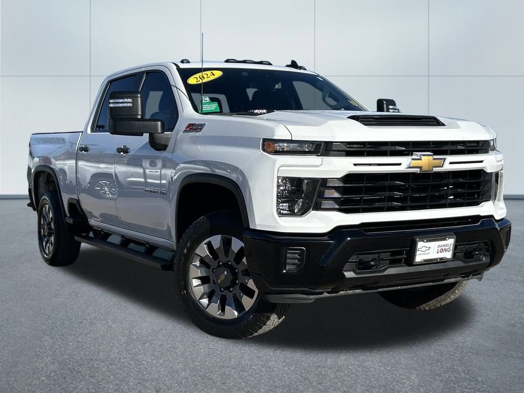 Used 2024 Chevrolet Silverado 2500 Custom w/ Custom Value Package image 36