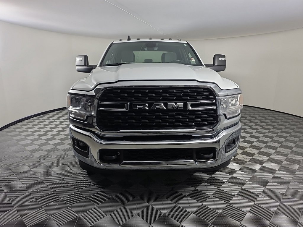 Used 2024 RAM 3500 Big Horn image 8