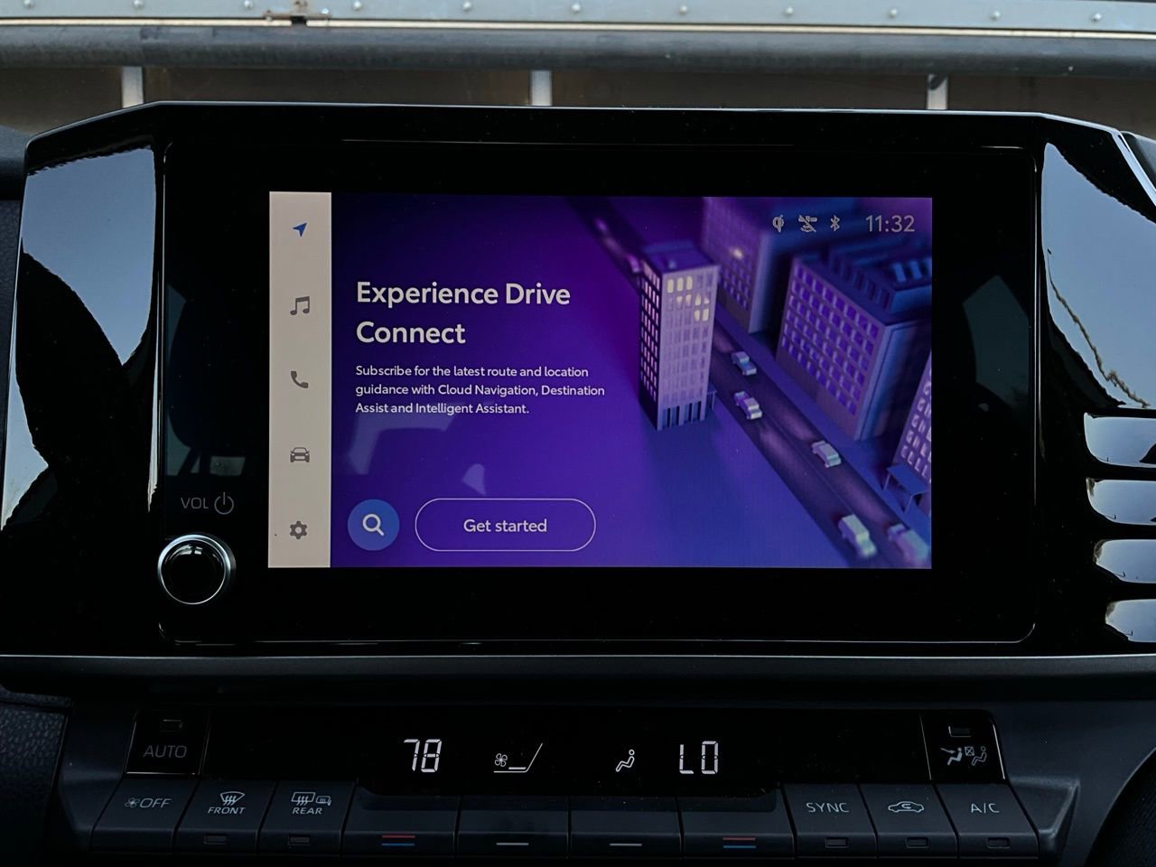 Used 2025 Toyota Camry LE image 28