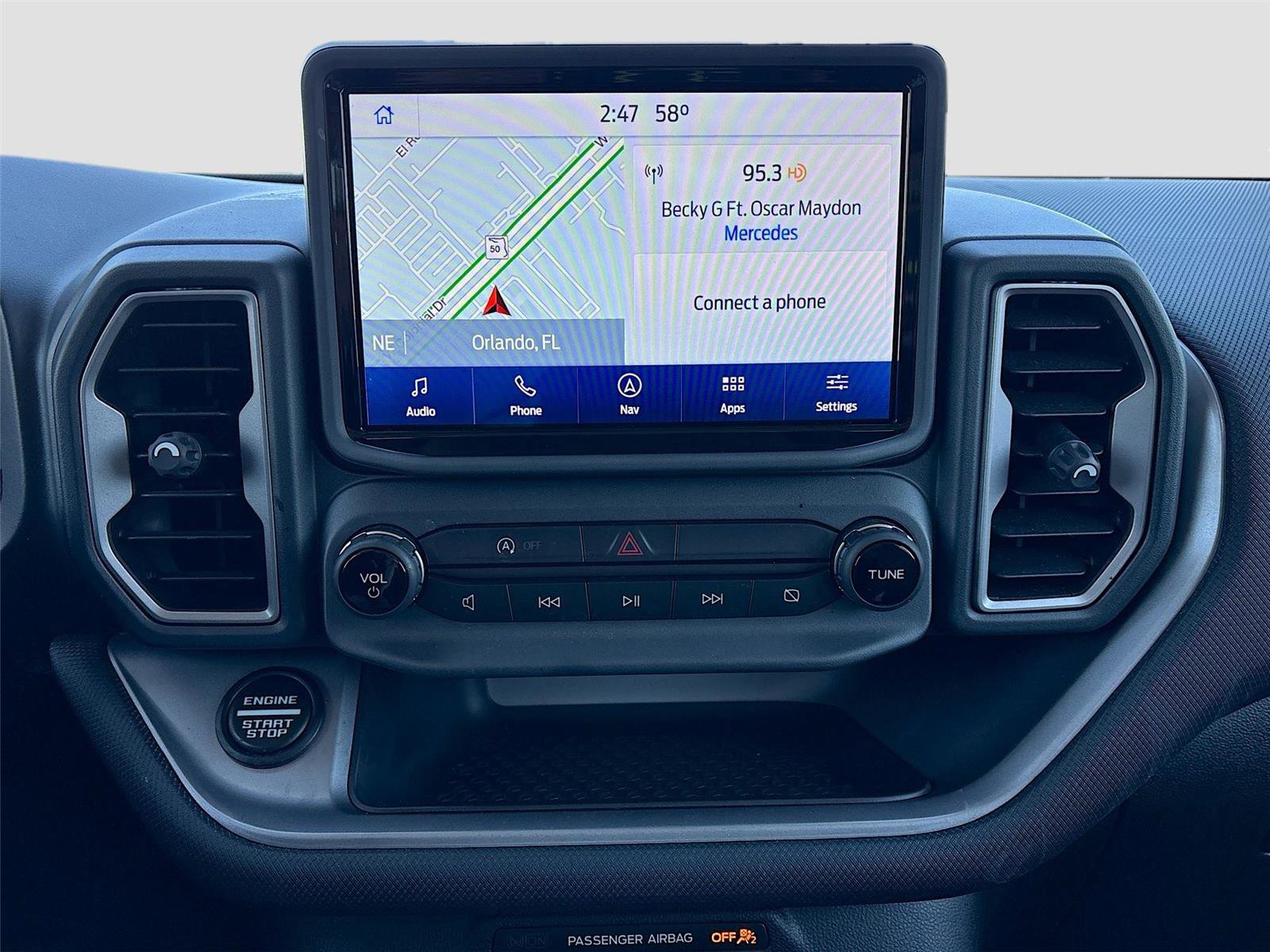 Used 2021 Ford Bronco Sport Outer Banks w/ Outer Banks Package (96D) image 17