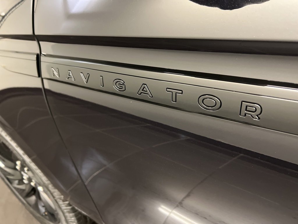New 2026 Lincoln Navigator Reserve image 47