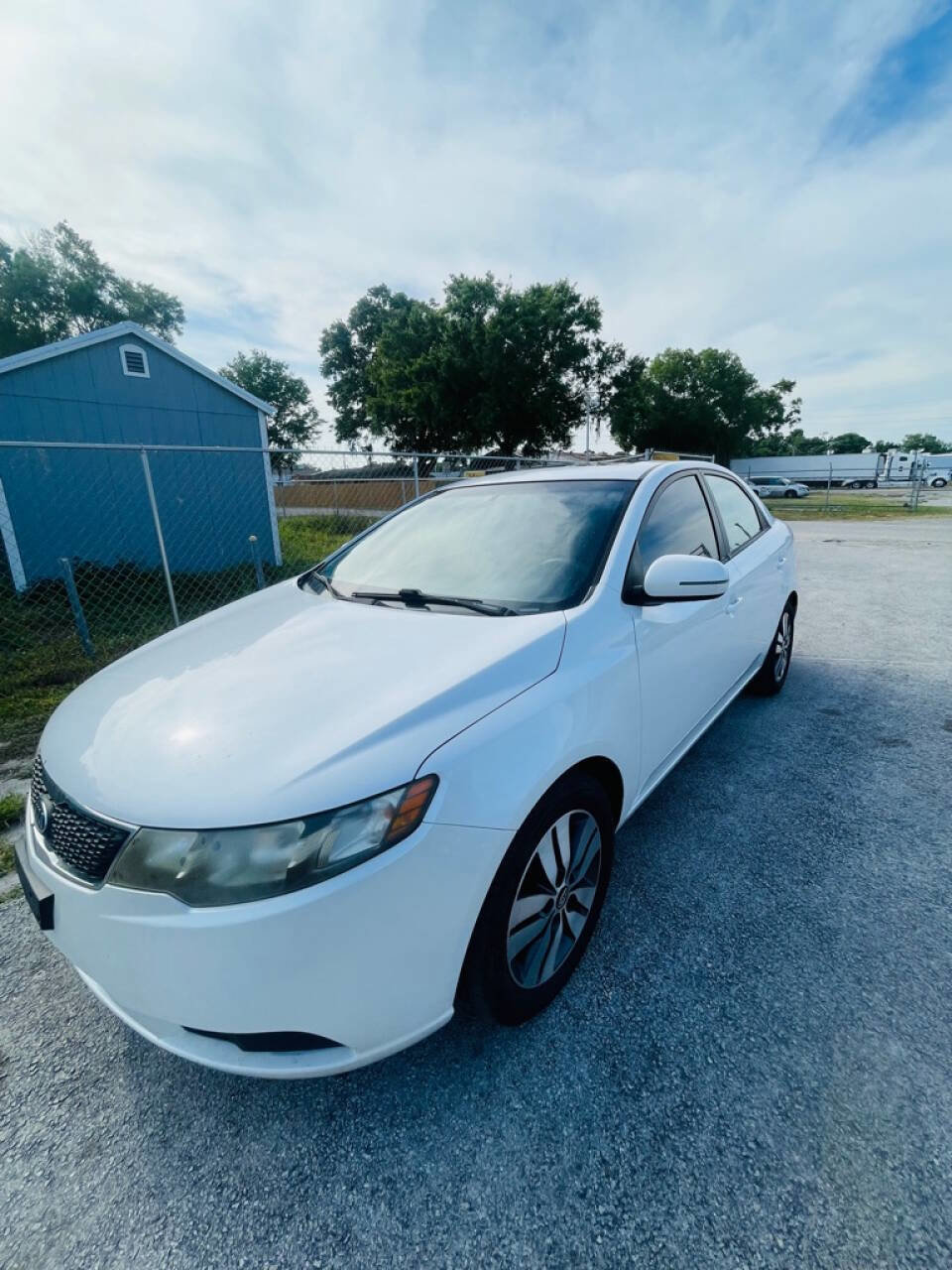 Used 2013 Kia Forte EX w/ Premium Pkg image 5
